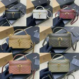 Picture of Saint Laurent Handbags _SKUfw192329624fw